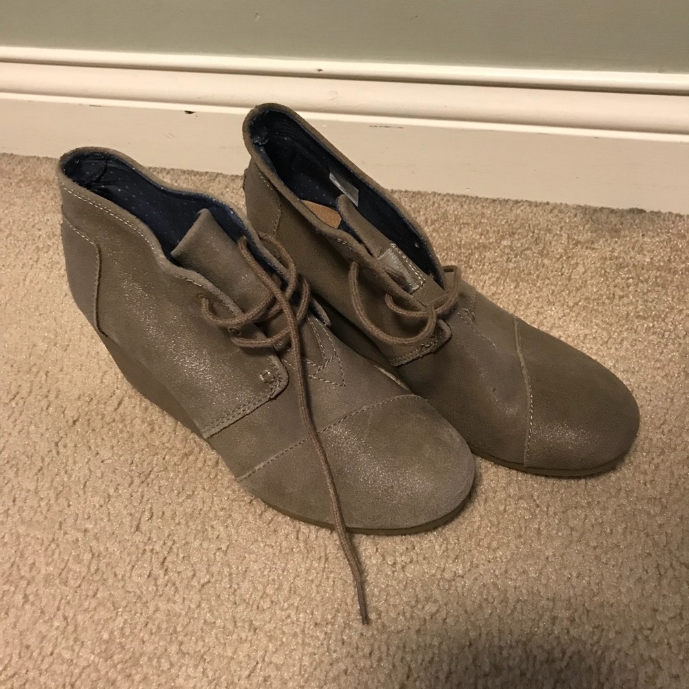 Toms booties